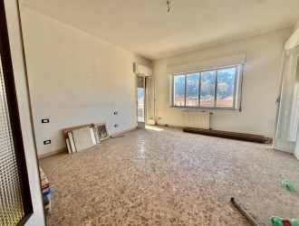 Appartamento in vendita a Massa