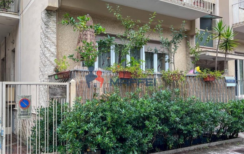 Appartamento in vendita a Viareggio