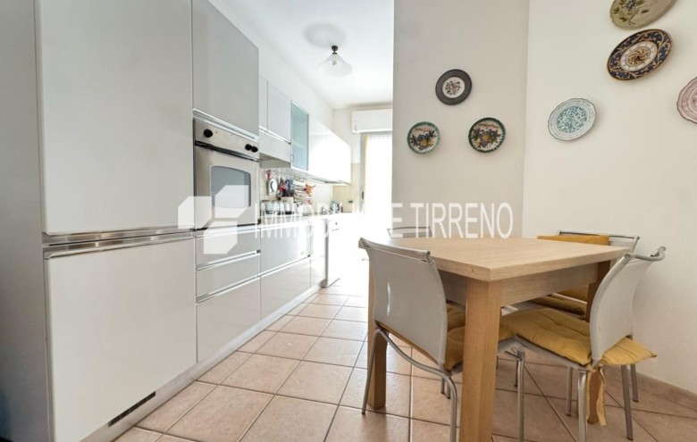 Appartamento in vendita a Massa