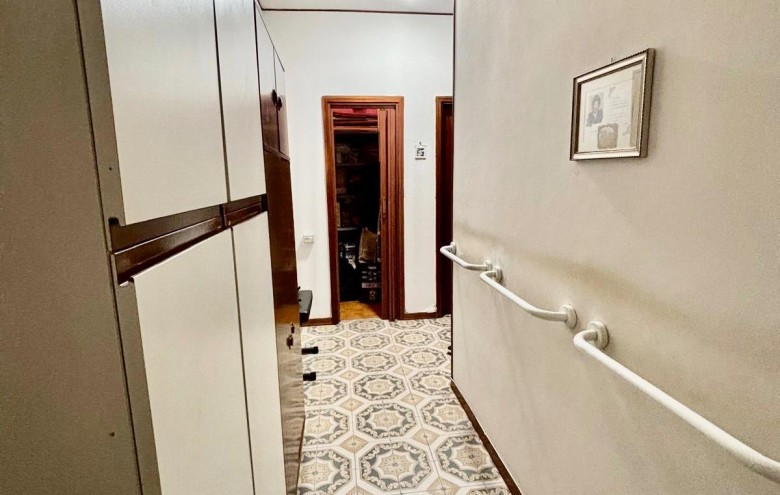 Appartamento in vendita a Massa