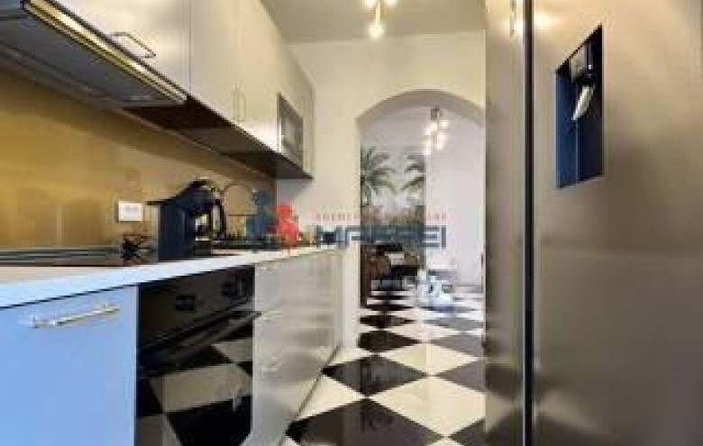 Appartamento in vendita a Viareggio