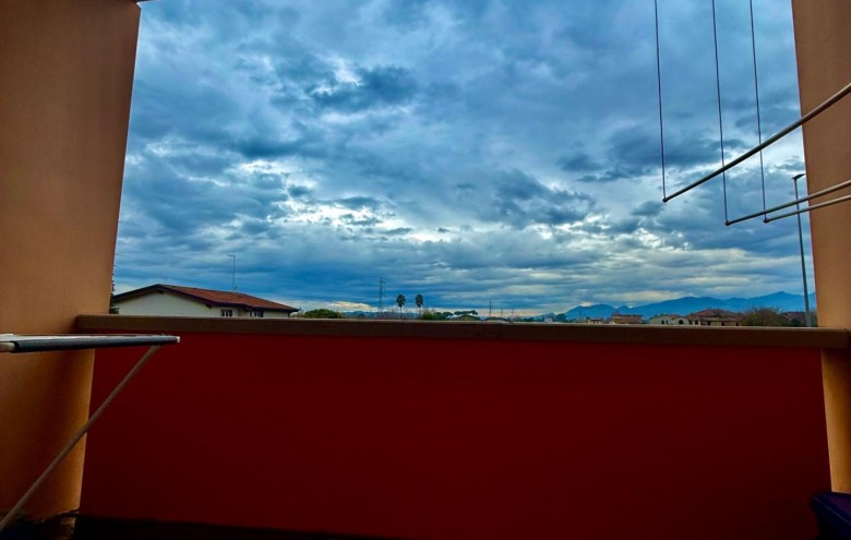 Appartamento in affitto a Montignoso