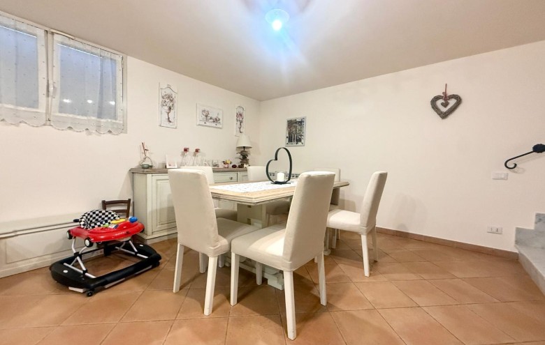 Villetta a schiera in vendita a Massa