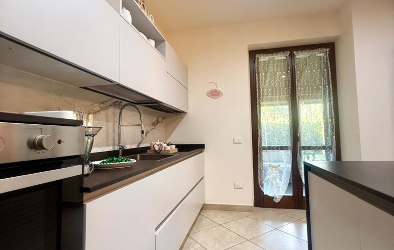 Villetta a schiera in vendita a Massa