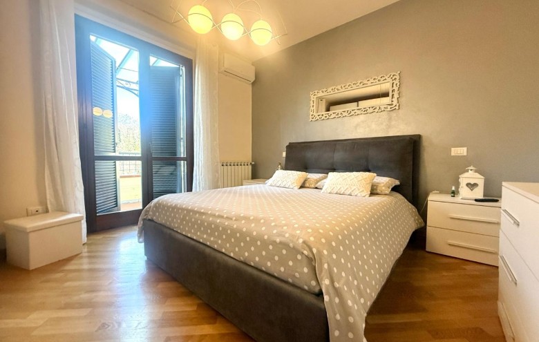 Villetta a schiera in vendita a Massa