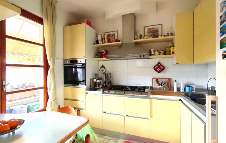 Appartamento in vendita a Massa