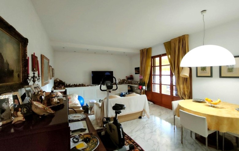 Appartamento in vendita a Massa