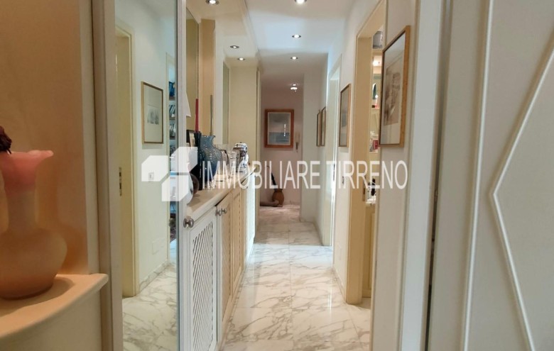 Appartamento in vendita a Massa