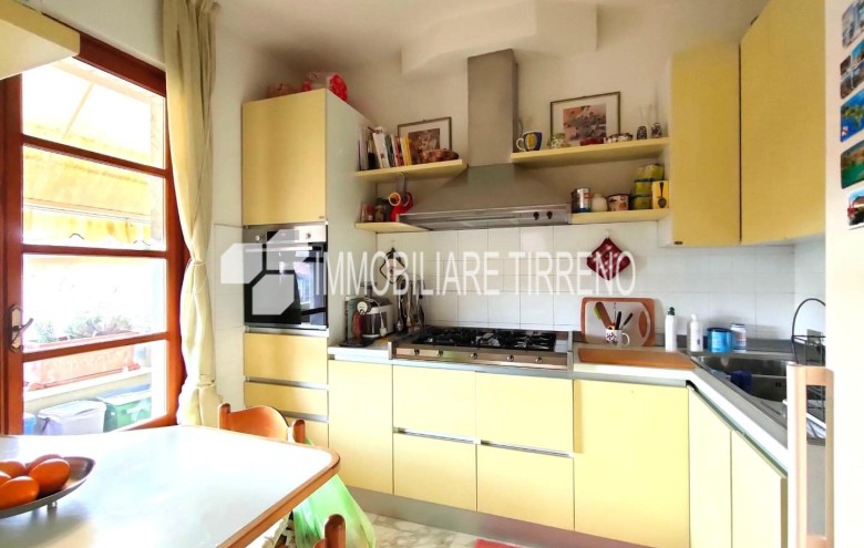 Appartamento in vendita a Massa