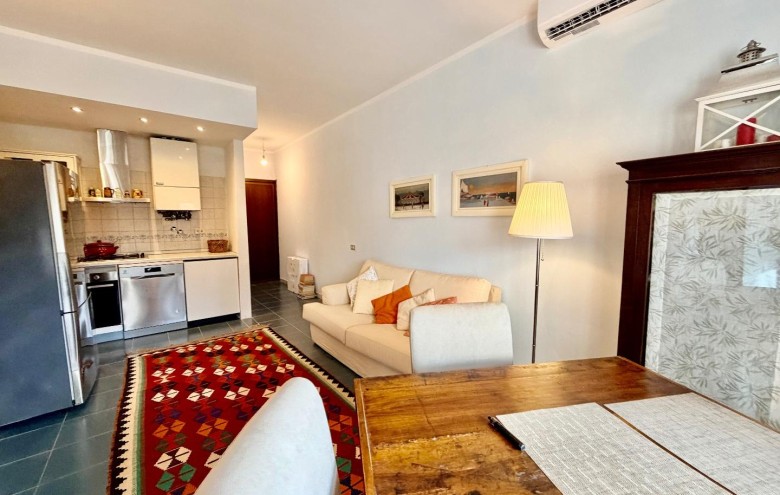 Appartamento in vendita a Massa