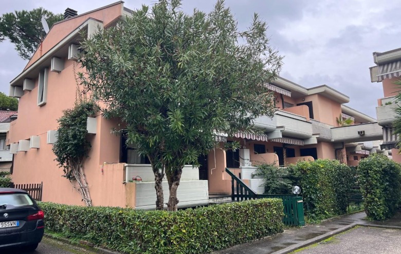 Villetta a schiera in vendita a Massa