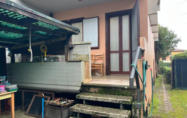 Villetta a schiera in vendita a Massa