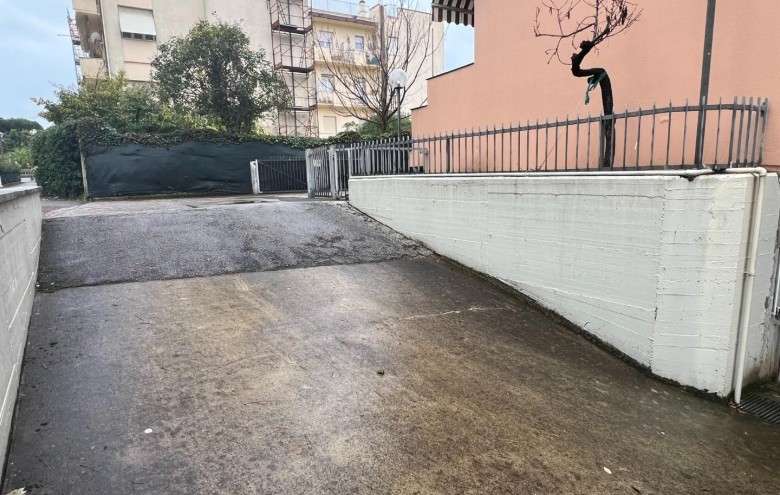 Villetta a schiera in vendita a Massa