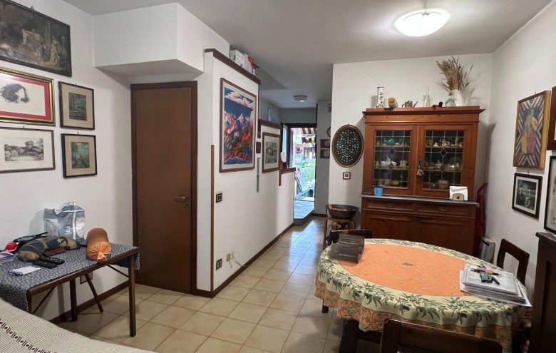 Villetta a schiera in vendita a Massa