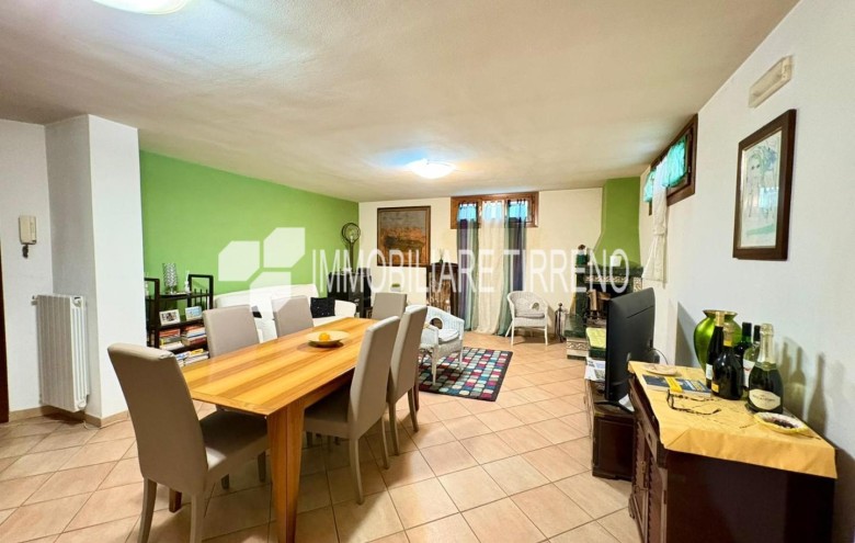 Villa singola in vendita a Massa