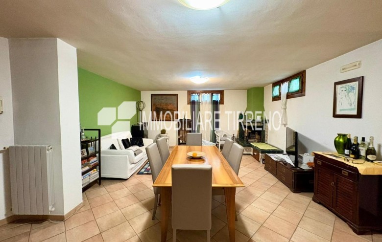 Villa singola in vendita a Massa