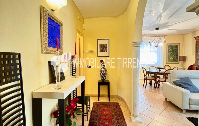 Villa singola in vendita a Massa