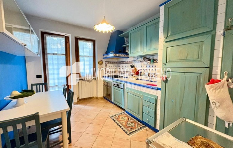 Villa singola in vendita a Massa