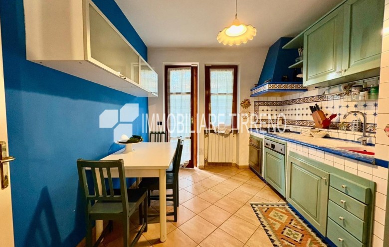 Villa singola in vendita a Massa