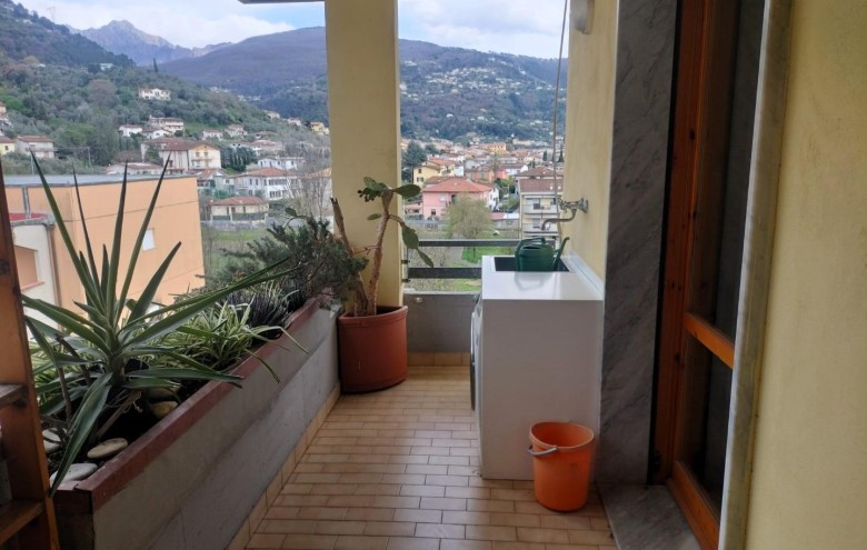 Appartamento in vendita a Massa