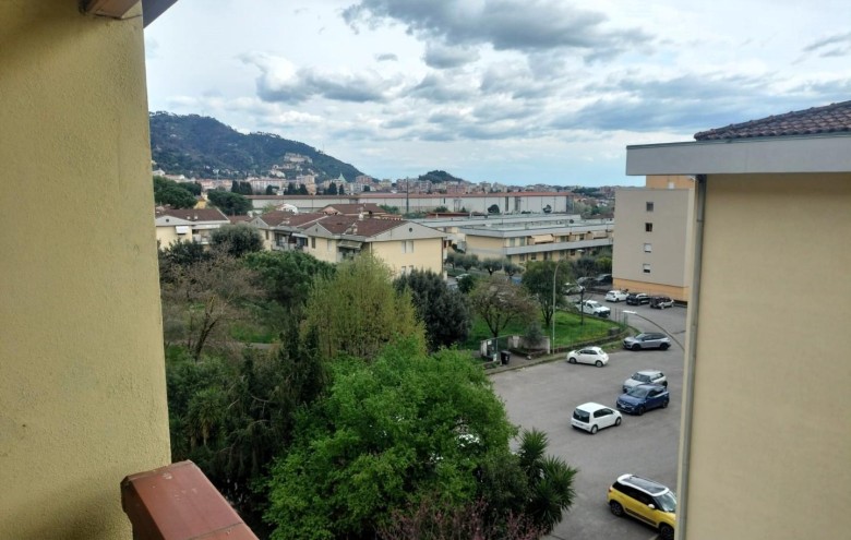 Appartamento in vendita a Massa