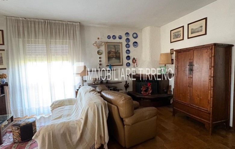 Appartamento in vendita a Massa