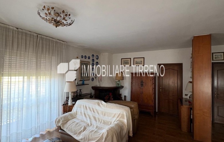 Appartamento in vendita a Massa