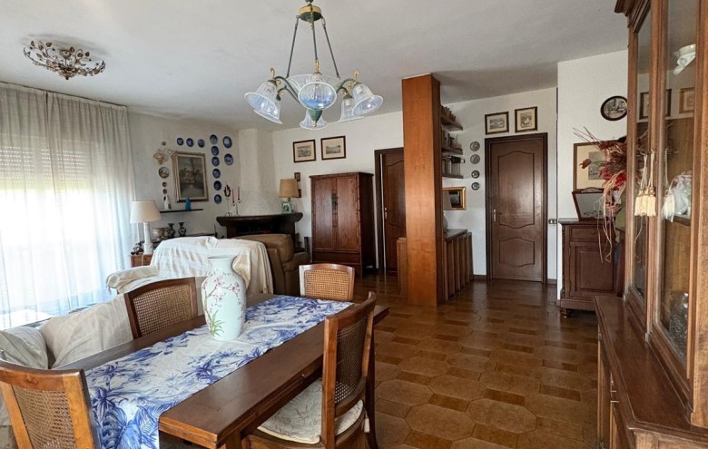 Appartamento in vendita a Massa