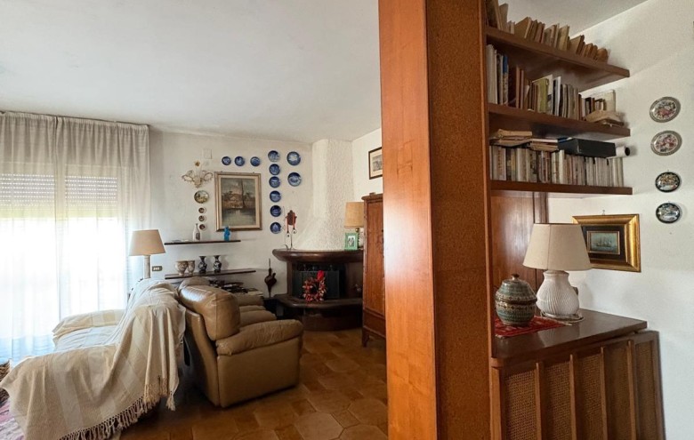 Appartamento in vendita a Massa