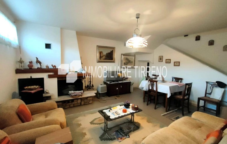 Villetta a schiera in vendita a Massa