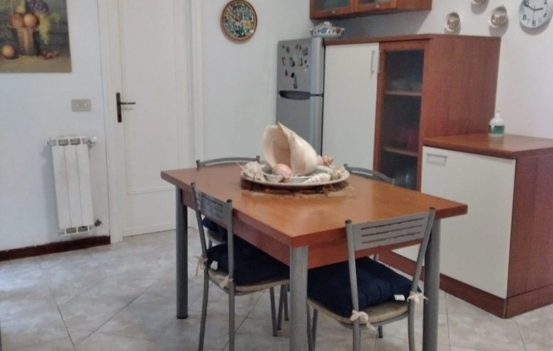 Appartamento in vendita a Viareggio