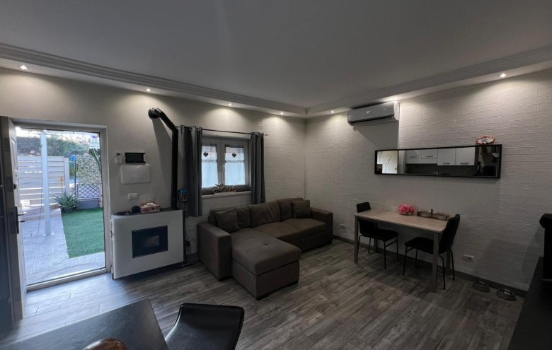 Villa singola in vendita a Massa