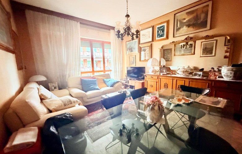 Appartamento in vendita a Massa