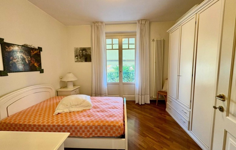 Villa singola in vendita a Massa