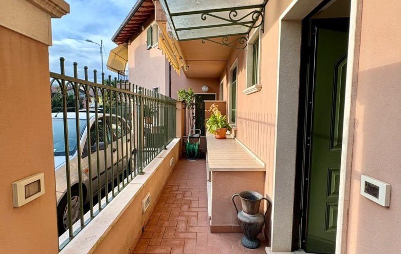 Villa singola in vendita a Massa