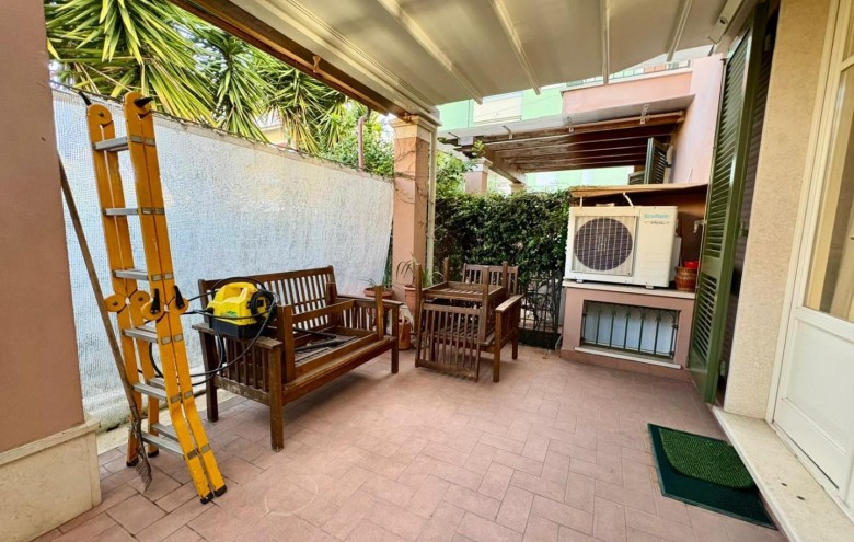 Villa singola in vendita a Massa