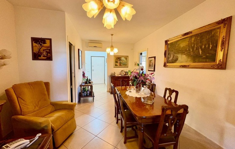 Villa singola in vendita a Massa