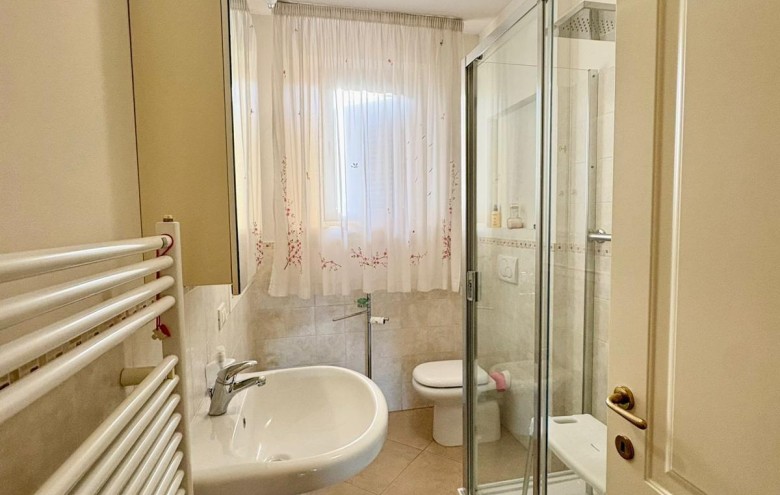 Villa singola in vendita a Massa