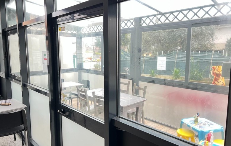 Attività Commerciale in vendita a Massa