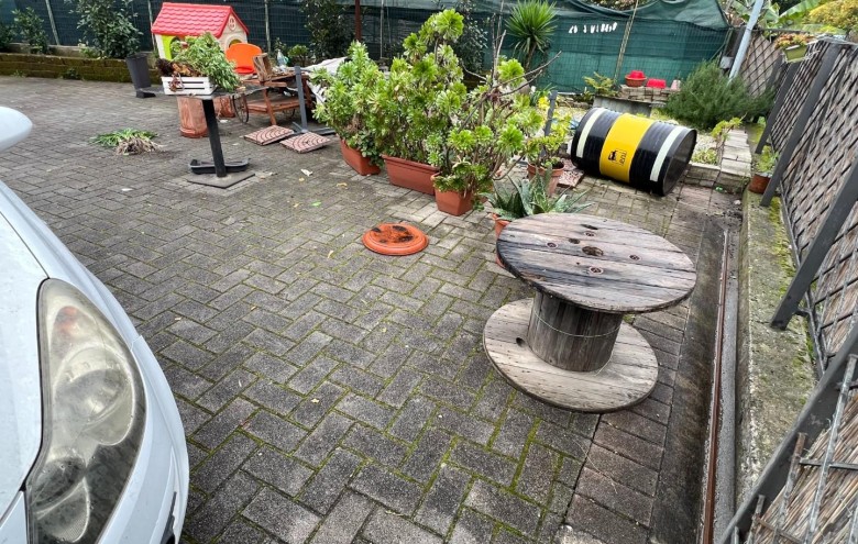 Attività Commerciale in vendita a Massa