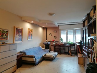 Appartamento in vendita a Avenza