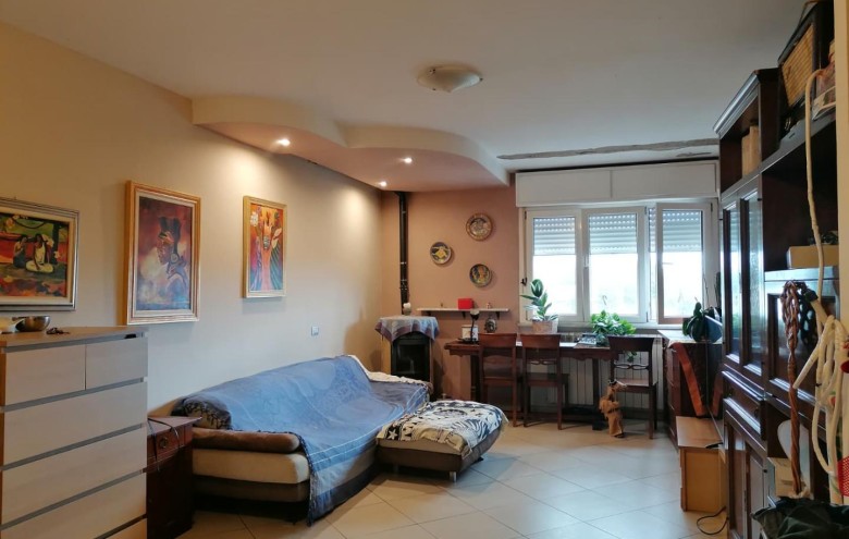 Appartamento in vendita a Carrara