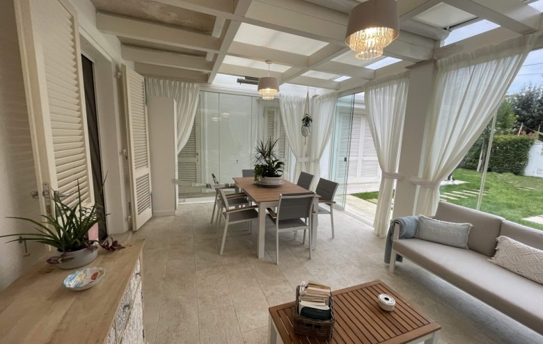 Villa singola in vendita a Pietrasanta