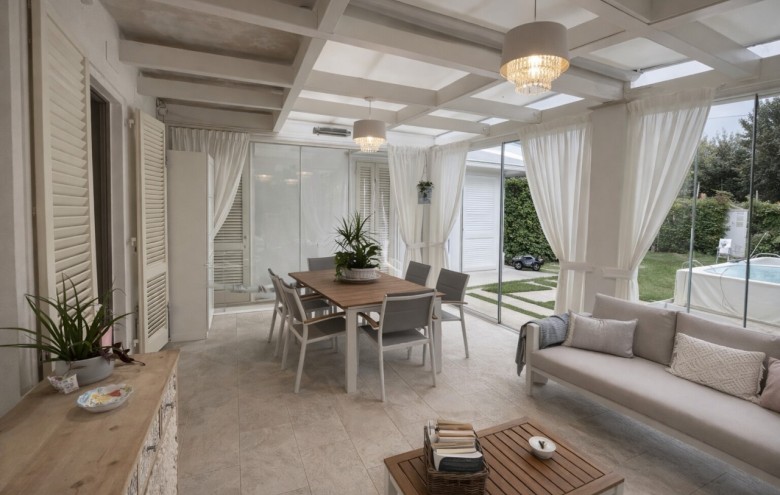 Villa singola in vendita a Pietrasanta