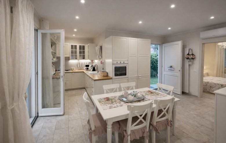 Villa singola in vendita a Pietrasanta