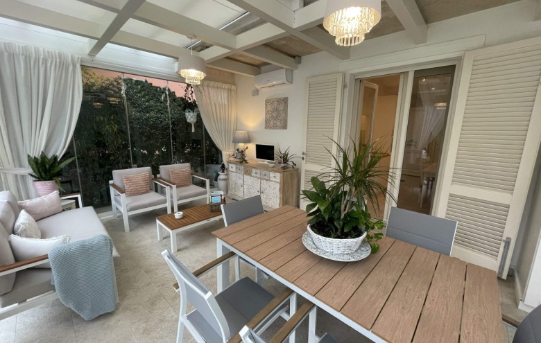 Villa singola in vendita a Pietrasanta