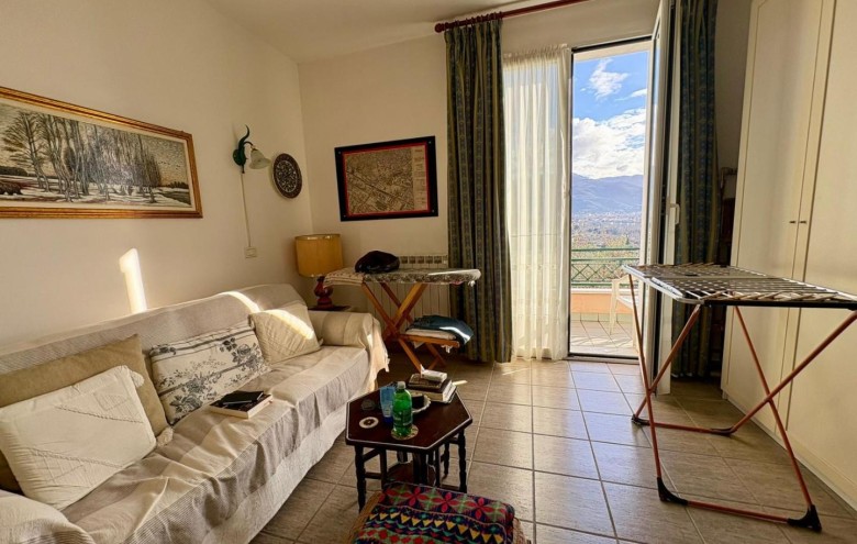 Villa singola in vendita a Massa