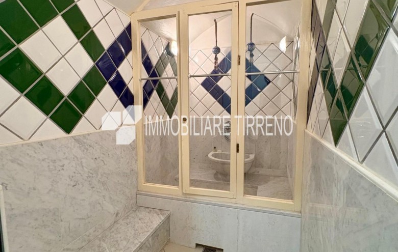 Villa singola in vendita a Massa