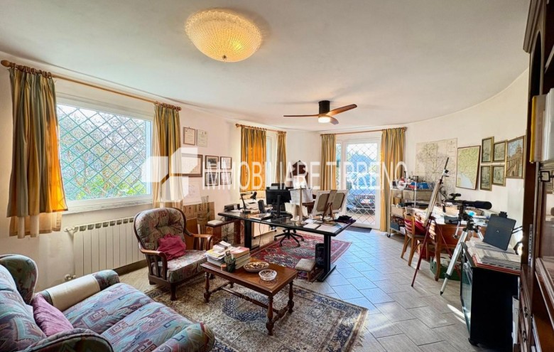 Villa singola in vendita a Massa