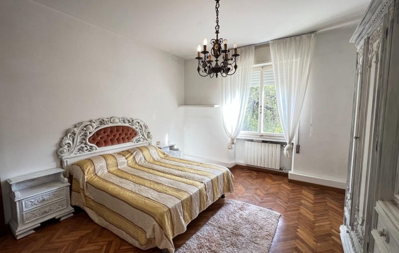 Appartamento in vendita a Massa